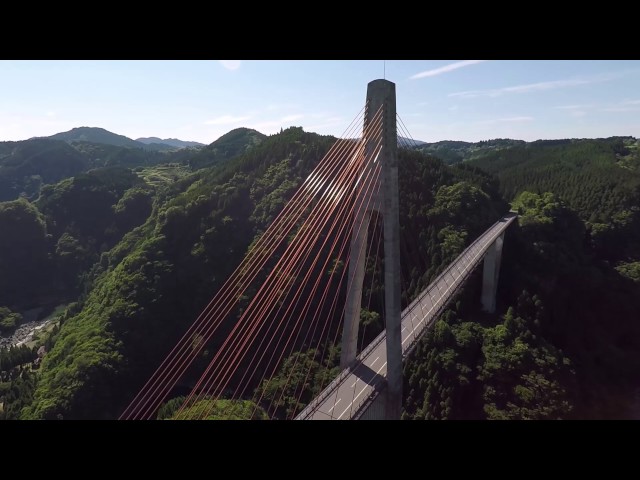 鮎の瀬大橋をドローン空撮：GoPro Karma / 熊本県山都町